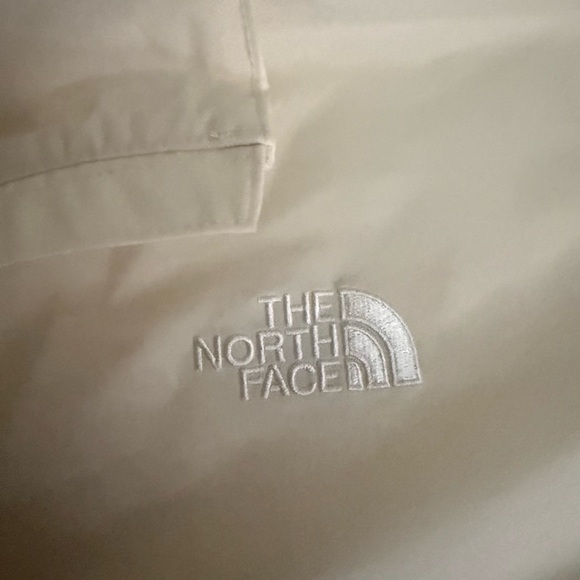 TNF Easy wind Pullover WHITE DUNE size XL - Picture 6 of 8